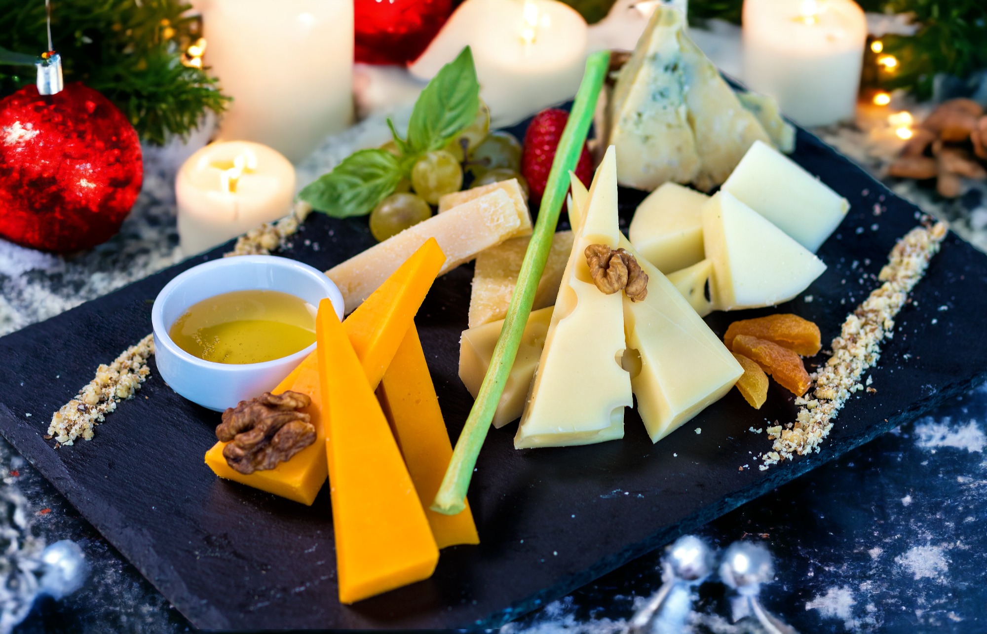 Legacy Lounge Wine & Cocktail Bar Festive Wine & Cheeseboard for Two